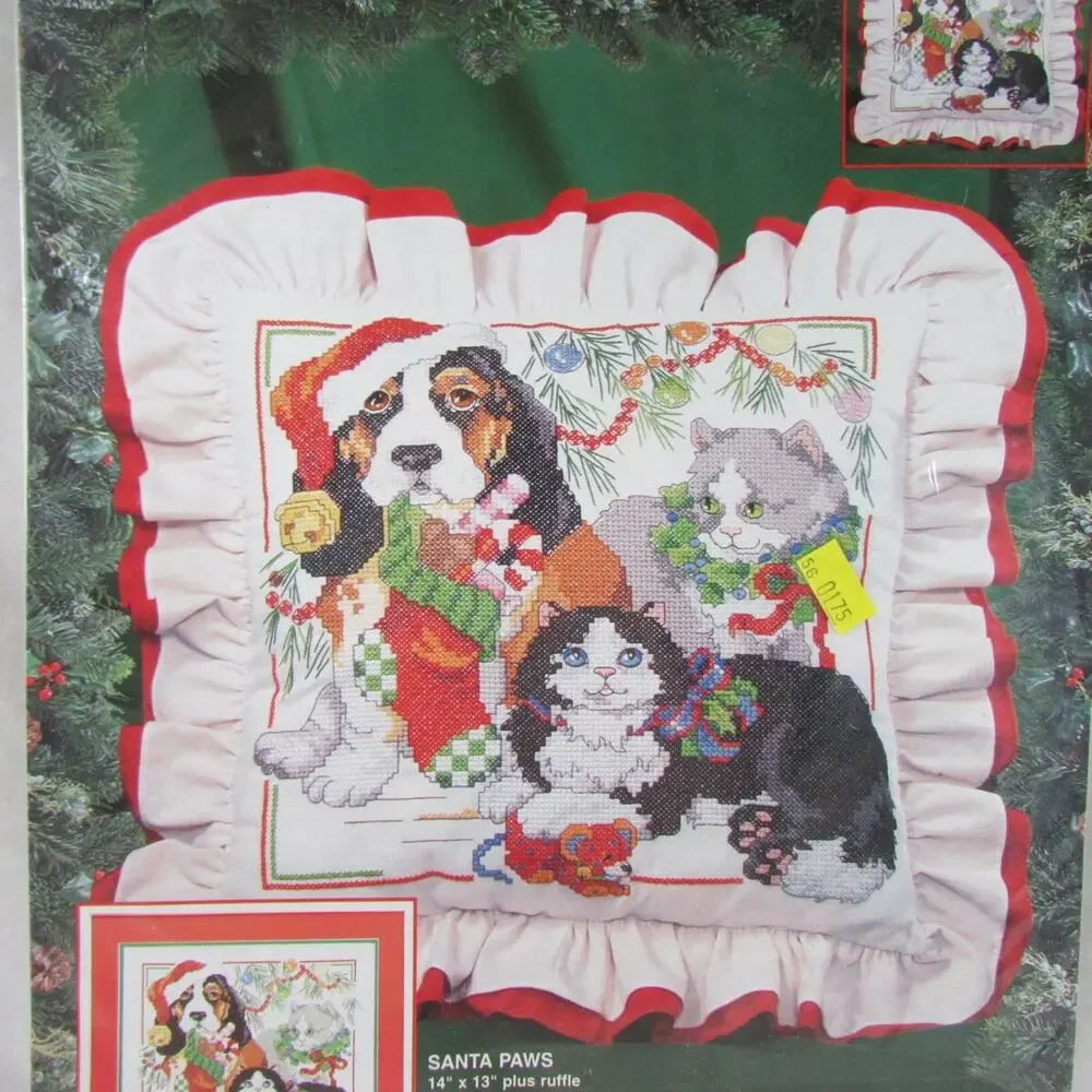 Bucilla Santa Paws Cross Stitch Pillow/ Picture Kit 83245 Dog Cats Pets New 1995